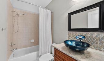 5722 SEA TROUT Pl, Apollo Beach, FL 33572