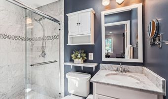 3140 ANCHORAGE Dr, Annapolis, MD 21403