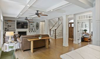 89 Alpine Dr, Burlington, CT 06013