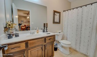116 N Howard St, Bardstown, KY 40004
