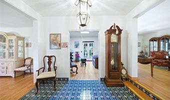2393 Allen Ave, Altadena, CA 91001