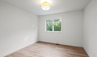 31 STONE MOUNTAIN Ln, Marlton, NJ 08053