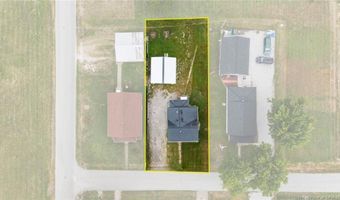 672 W Cherry St, Austin, IN 47102