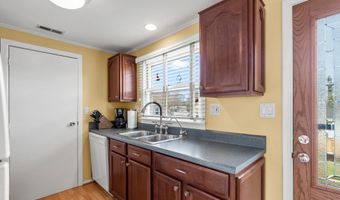 1022 TYLER Ave, Annapolis, MD 21403