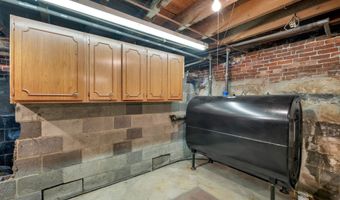 19 Church St, Alton, NH 03809