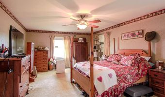 7 Mapleton Dr, Bedford, IN 47421