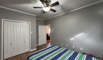 204 Piccadilly, Batesville, MS 38606