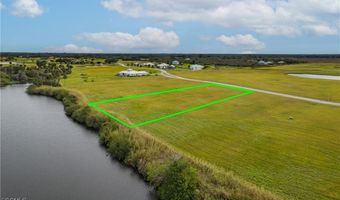 22797 Yellow Button Ln, Alva, FL 33920