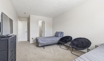 7022 Forrester Ln, Indianapolis, IN 46217