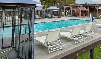 20843 Waalew Rd C44, Apple Valley, CA 92307