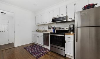 7 Pleasant Vw, Jamestown, RI 02835