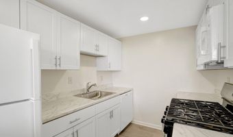 4600 DUKE St 1501, Alexandria, VA 22304