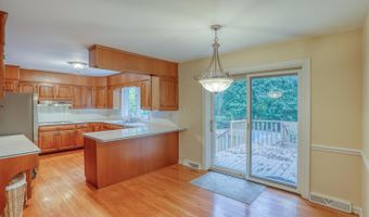 5 STUART Dr, Dover, DE 19901