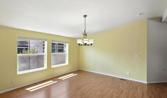 202 SUNRISE BLUFFS Dr, Belen, NM 87002