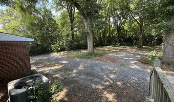 110 Harris St, Bishopville, SC 29010