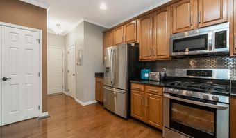 2429 S FRONT St, Allentown, PA 18103