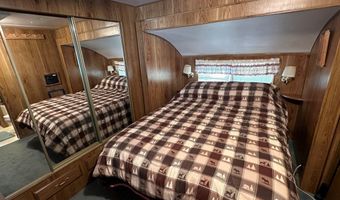 8 E St, Cascade, ID 83611