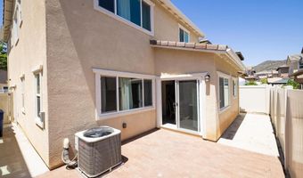 211 Spotted Saddle Way, Fallbrook, CA 92028