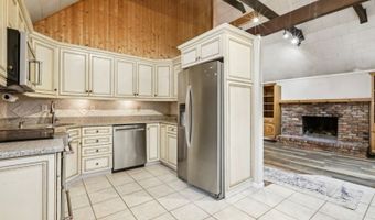 16 Winding Hill Rd, Alloway, NJ 07462