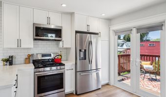 1525 Stanton St, Alameda, CA 94501