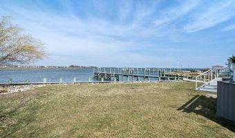 1100 ISLAND Dr, Bayville, NJ 08721