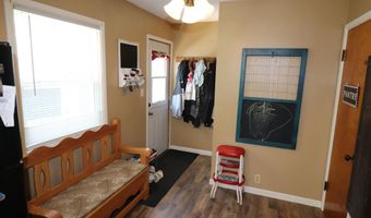 515 N 6th St, Arlington, NE 68002
