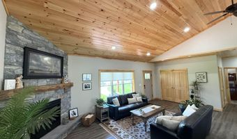 26633 Kring Point Rd, Alexandria Bay, NY 13607