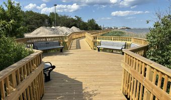 26 Jib Ct, Bayville, NJ 08721