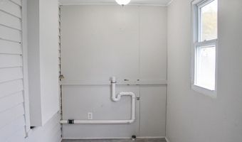 328 W 4th St, Ashland, OH 44805