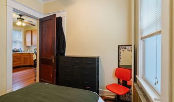 687 Myrtle Ave, Albany, NY 12208