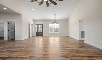 9345 Fox Hill Rd, Baxter, TN 38544