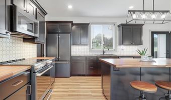 1603 Birdie Cir, Atchison, KS 66002