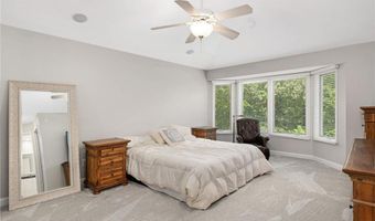 13877 Elkhart Rd, Apple Valley, MN 55124