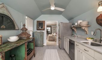 18 W 7TH St, Barnegat Light, NJ 08006
