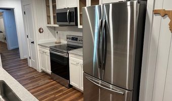 1600 Dogwood Dr, Bainbridge, GA 39819