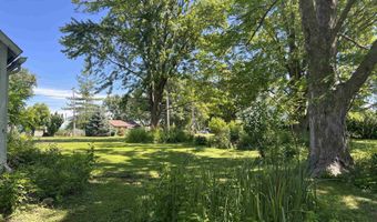 502 W Main St, Agency, IA 52530