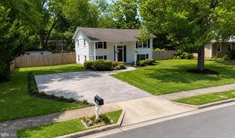 8014 KIDD St, Alexandria, VA 22309