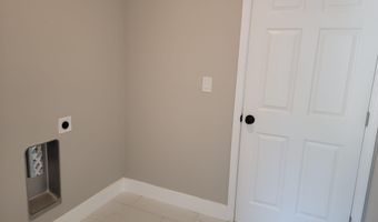 108 Longshore Dr, Belton, SC 29627