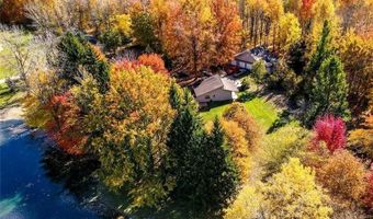 1194 Van Winkle Dr, Ashtabula, OH 44004