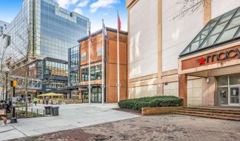 22 S OLD GLEBE Rd 2-D, Arlington, VA 22204
