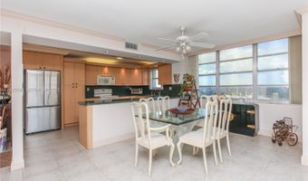 2780 NE 183rd St 901, Aventura, FL 33160