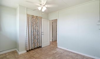 320 W Lanai St, Kahului, HI 96732
