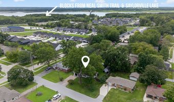 808 Tyler St, Polk City, IA 50226