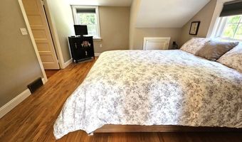 1892 Old Louisquisset Pike, Lincoln, RI 02865