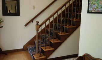 40 Lindahl Rd, Bedford, NH 03110