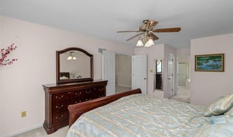 403 Arbor Glen Dr, Ballwin, MO 63021