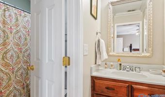 135 Villa Grande, Albertville, AL 35950