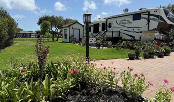 104 Augusta Cir, Aransas Pass, TX 78336