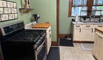 177 Rhodes Ave, Akron, OH 44302