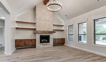 8141 Longbow Dr, Arcadia, OK 73007